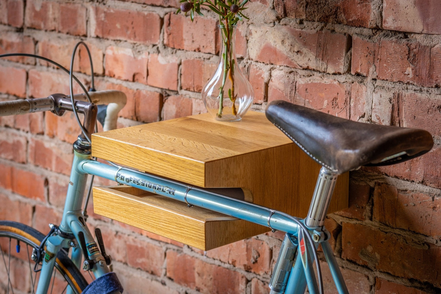 Fahrrad Wandhalterung Bestseller von den Bicycledudes. Fahrrad aufhängen - ausgezeichnet mit Awards